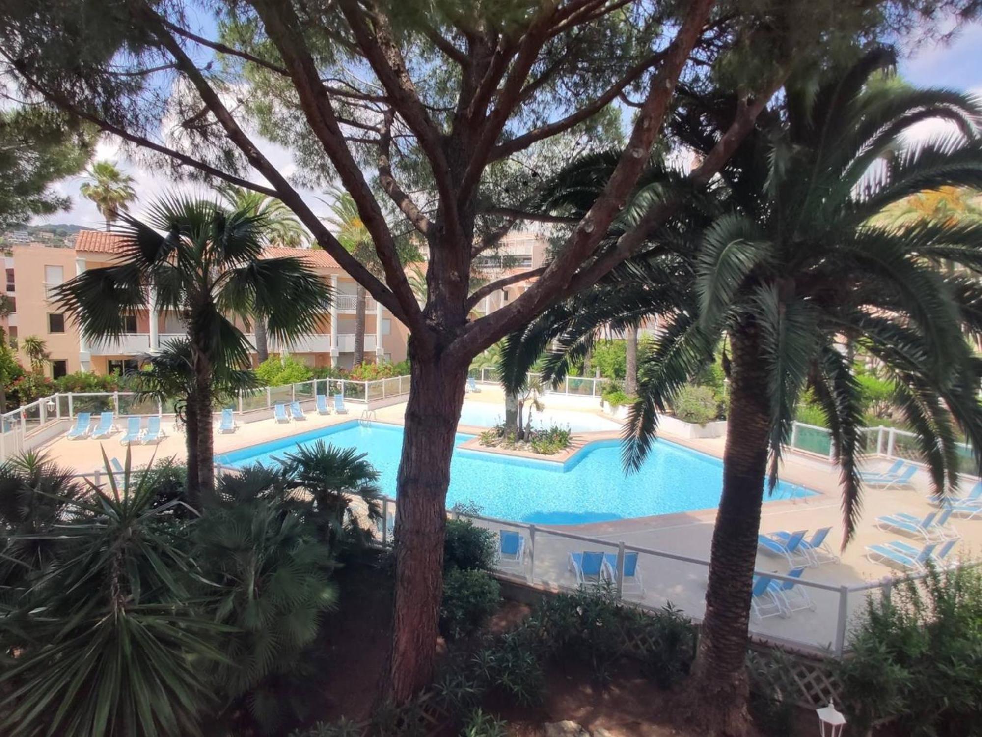 Appartement Golfe Juan, 2 pièces, 4 personnes - FR-1-252-140 Vallauris Esterno foto